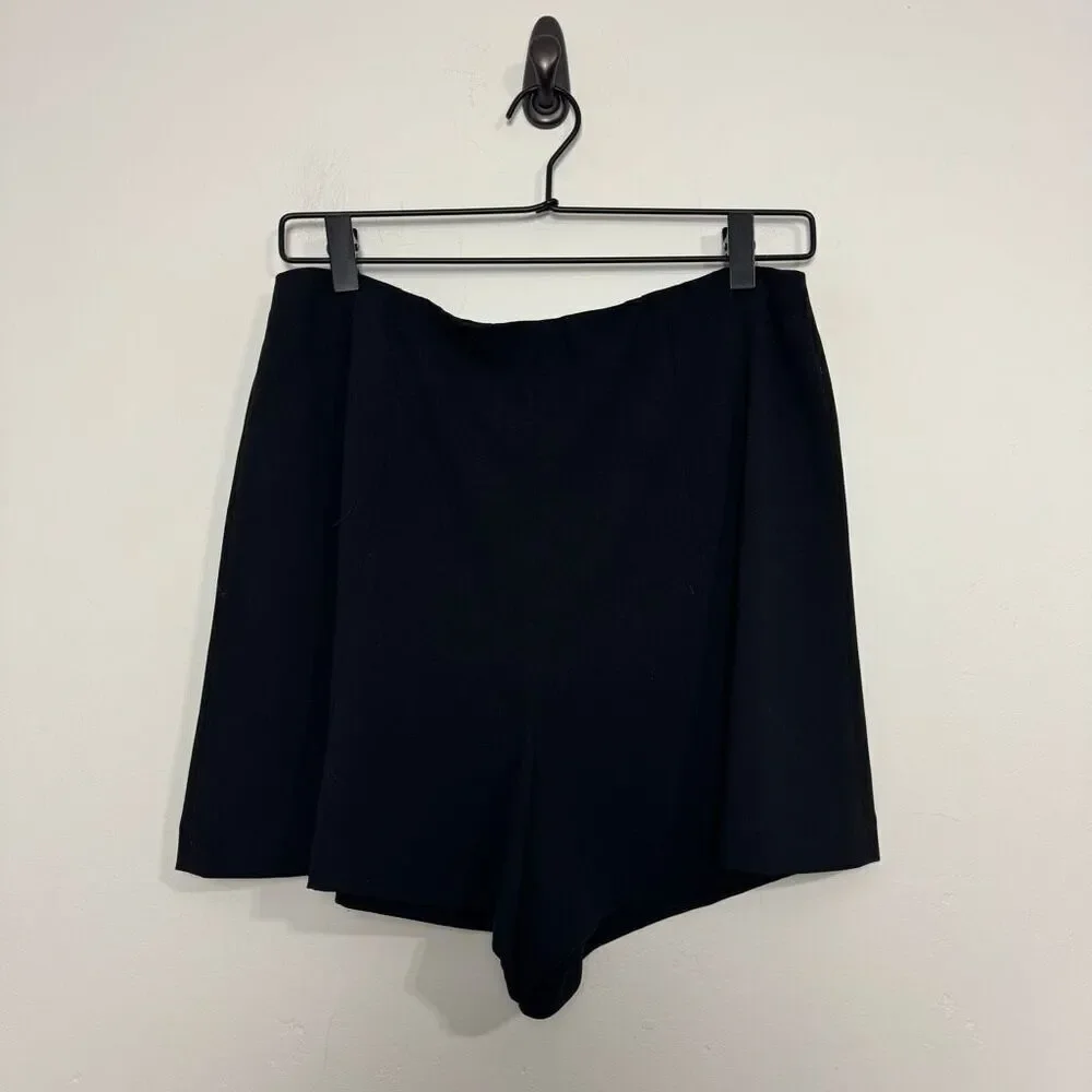 Alice + Olivia Black High Waisted Zip Back Shorts 12